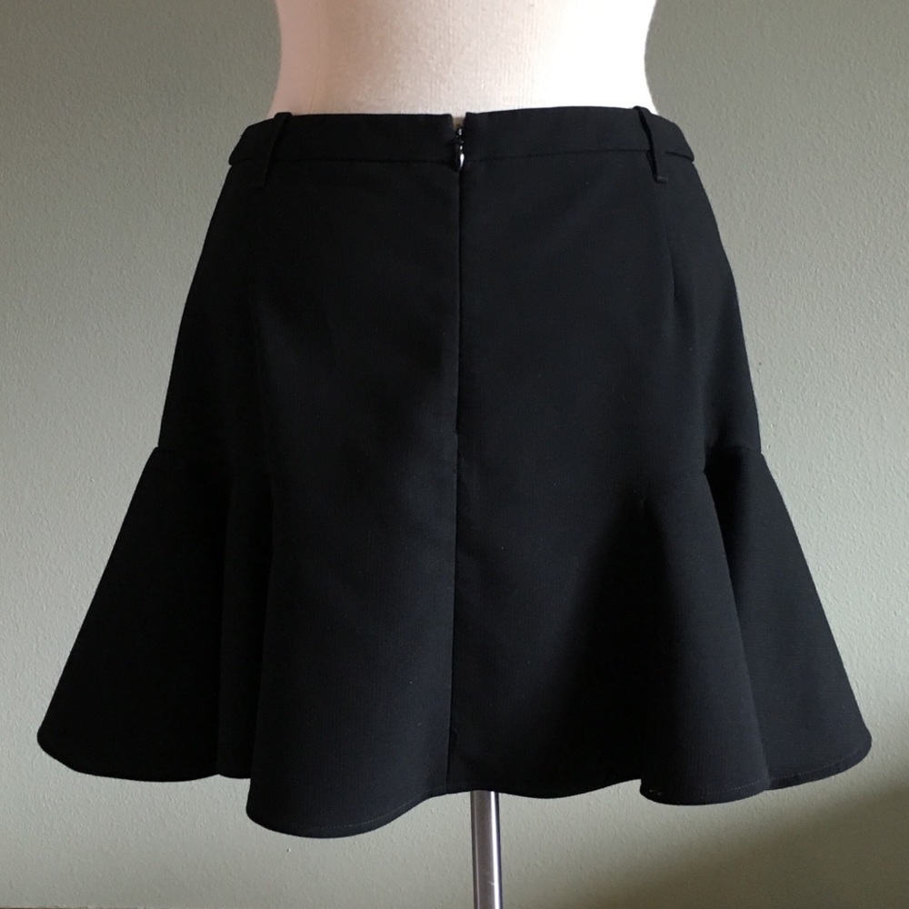 CLEARANCE!💋FINAL PRICE 🎉EXPRESS black mini skirt - Picture 6 of 7